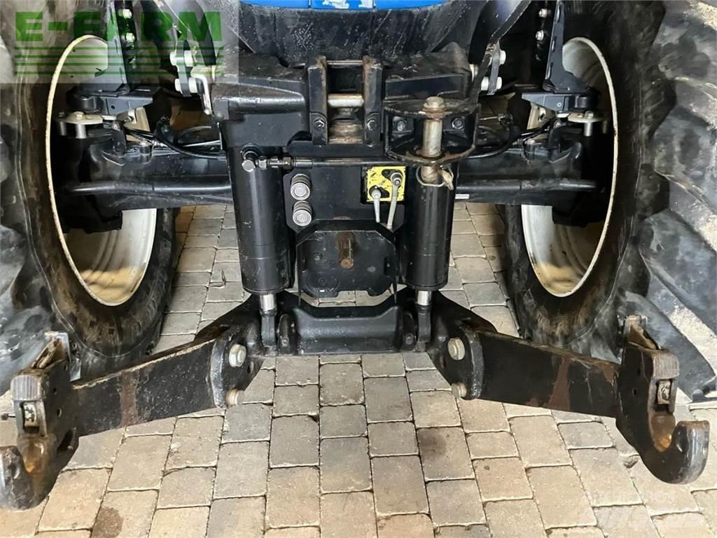 New Holland T7.220 曳引機