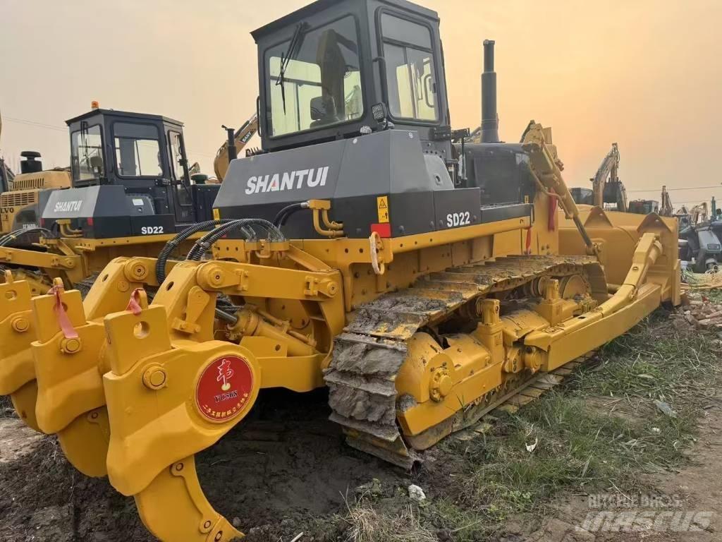 Shantui SD 22 履帶推土機