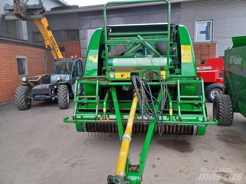 McHale 5500 圓型牧草打包機
