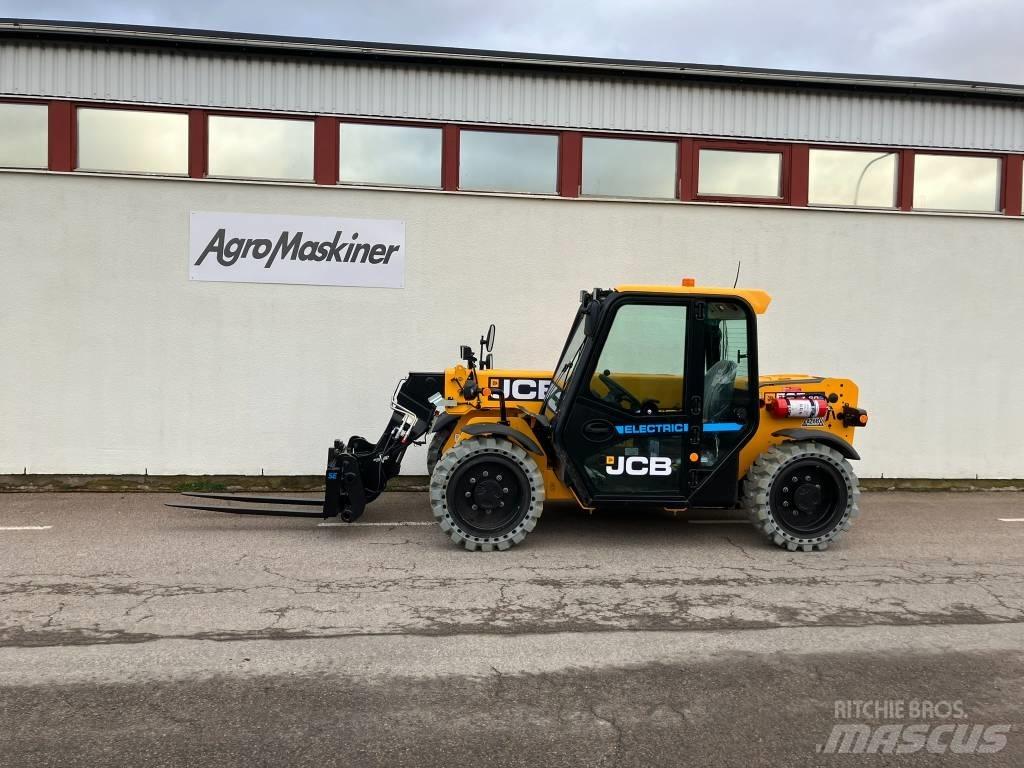 JCB 525-60E 伸縮臂操作車