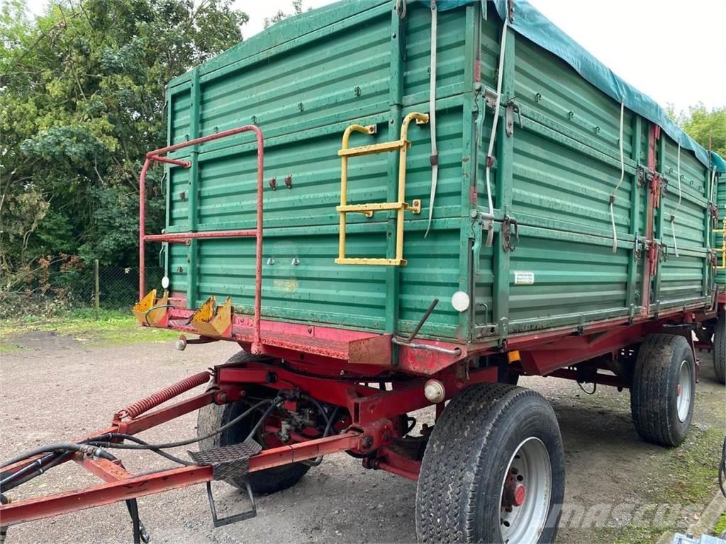 Agromet T-149 傾卸式拖車