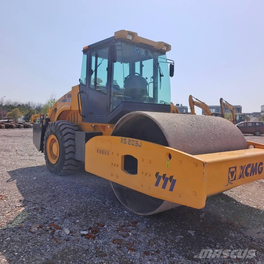 XCMG XS 203 J 單輪滾壓機