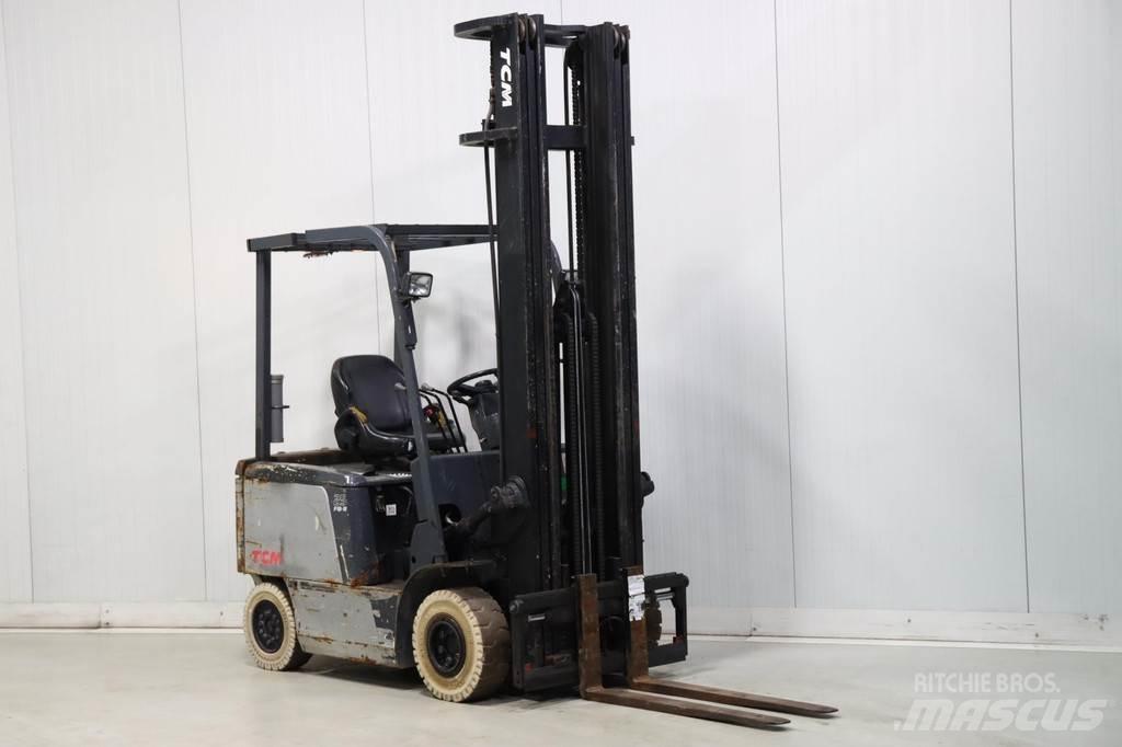 TCM FB25-7 電動堆高機