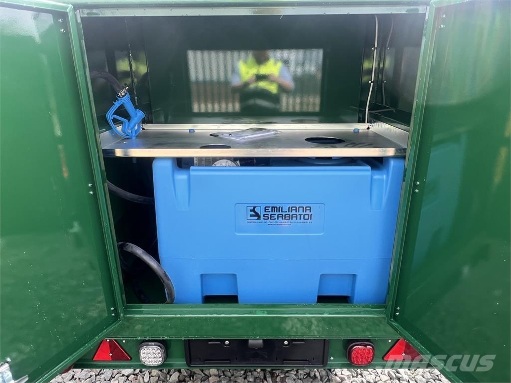 Bailey 2000L 肥料撒布機
