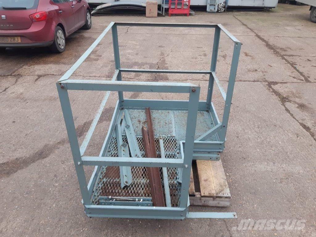  Carier ACCESS 其他升降機和作業平台