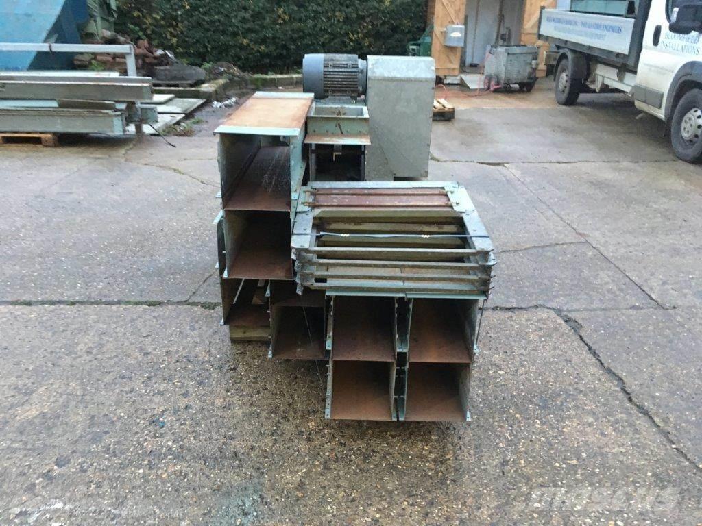  Carier C8 F&R 其他農業機械