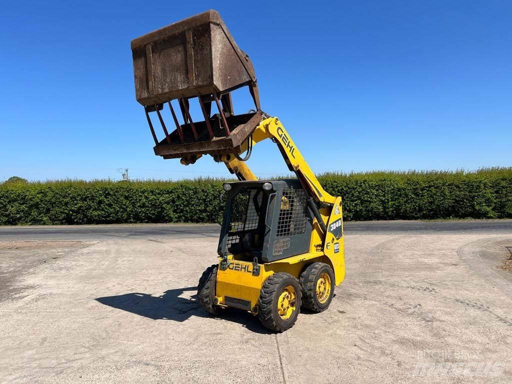 Gehl 3840 滑移轉向裝載機
