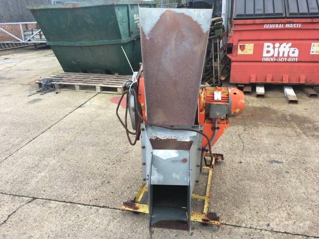  GRAIN THROWER 其他農業機械