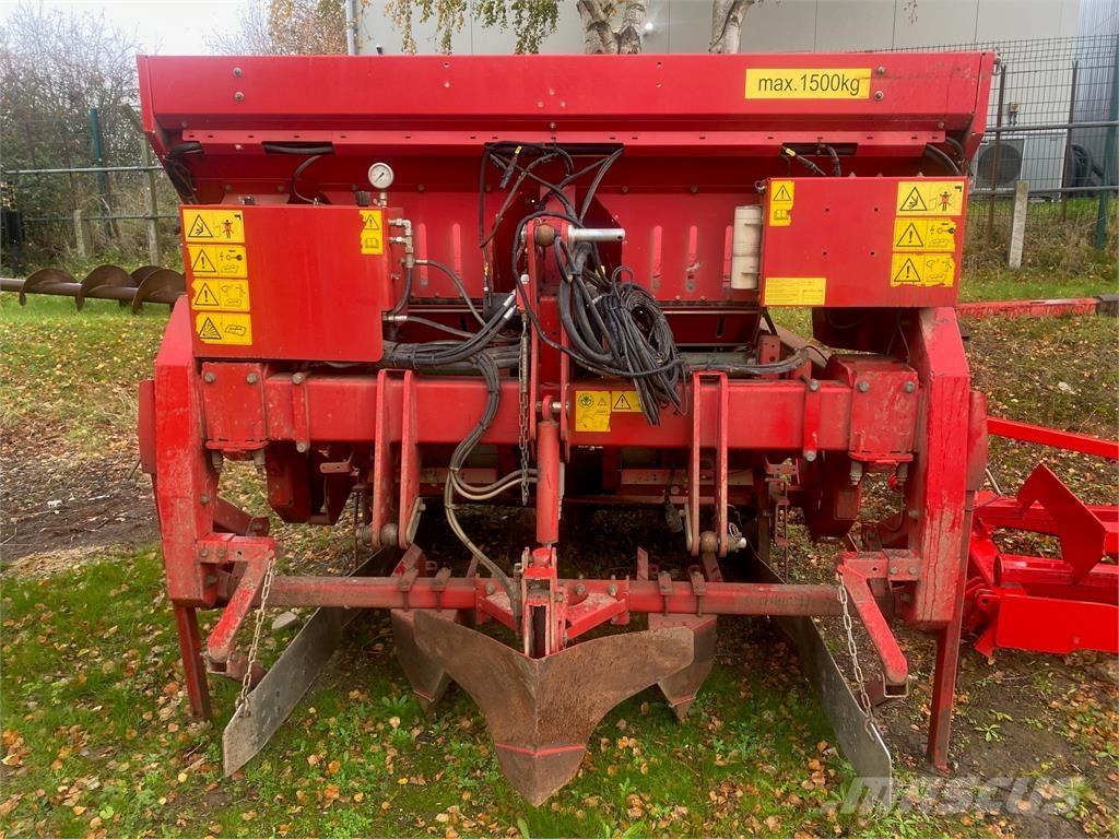 Grimme GB215 馬鈴薯收穫機和挖掘機