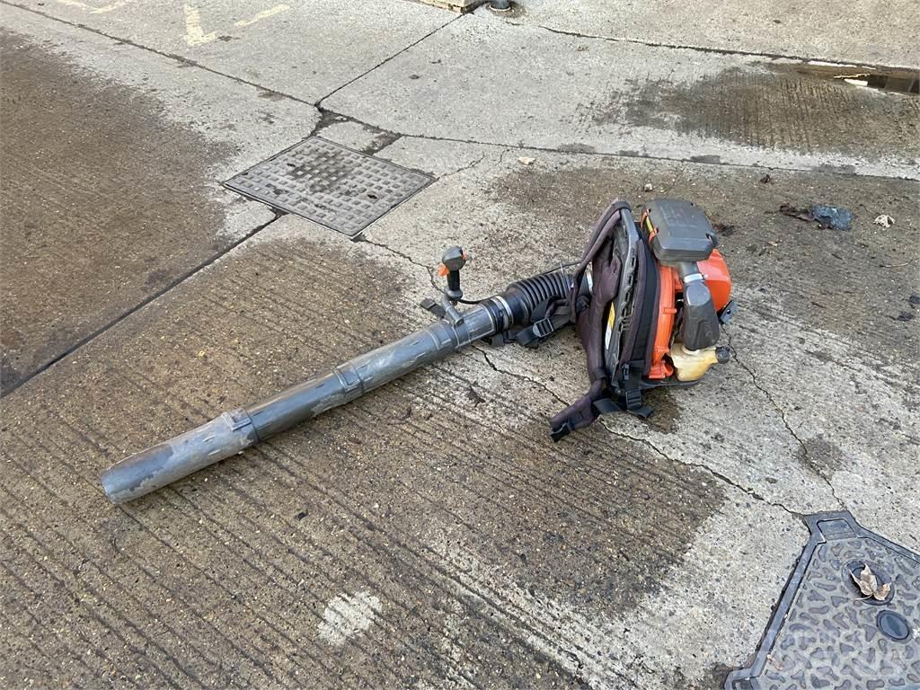 Husqvarna 570BTS 其他農業機械