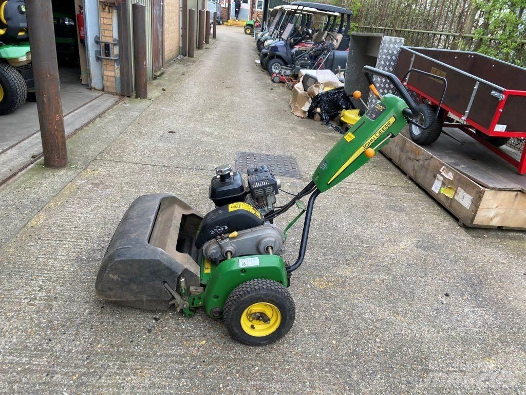 John Deere 220C 其他農業機械