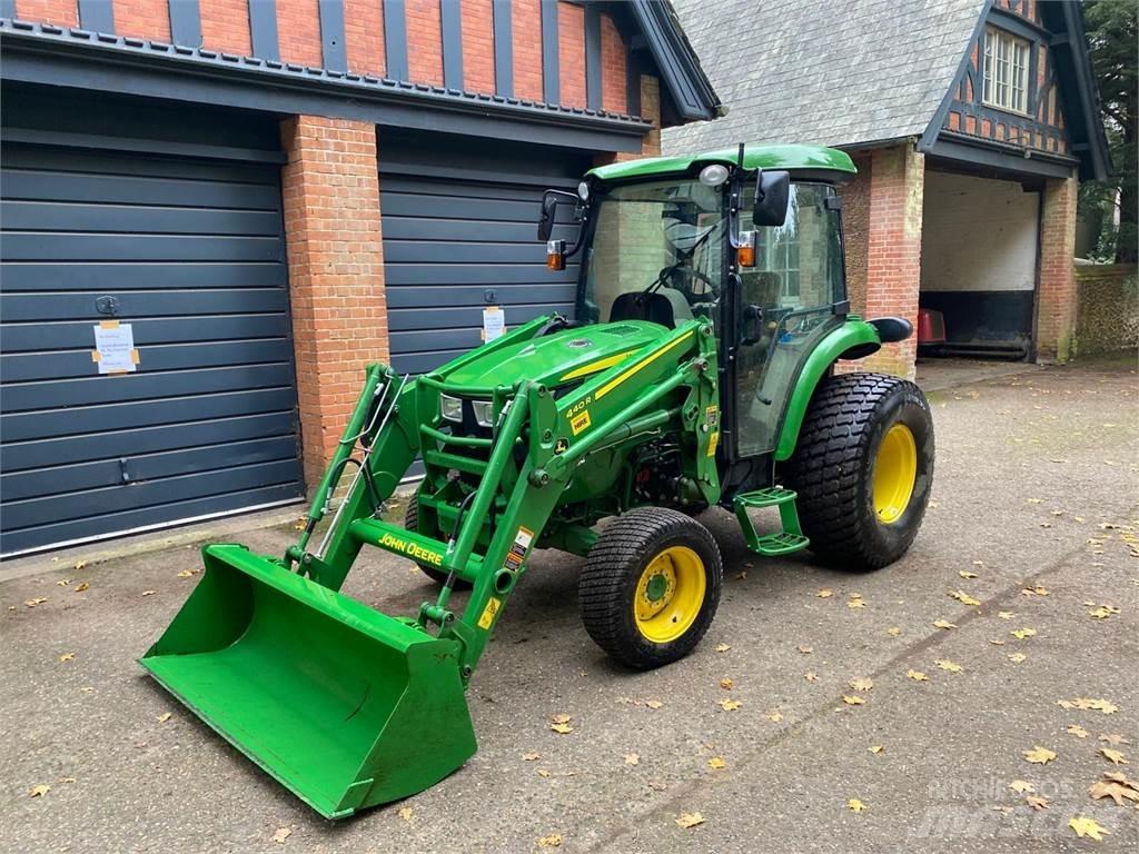 John Deere 4066R 小型曳引機