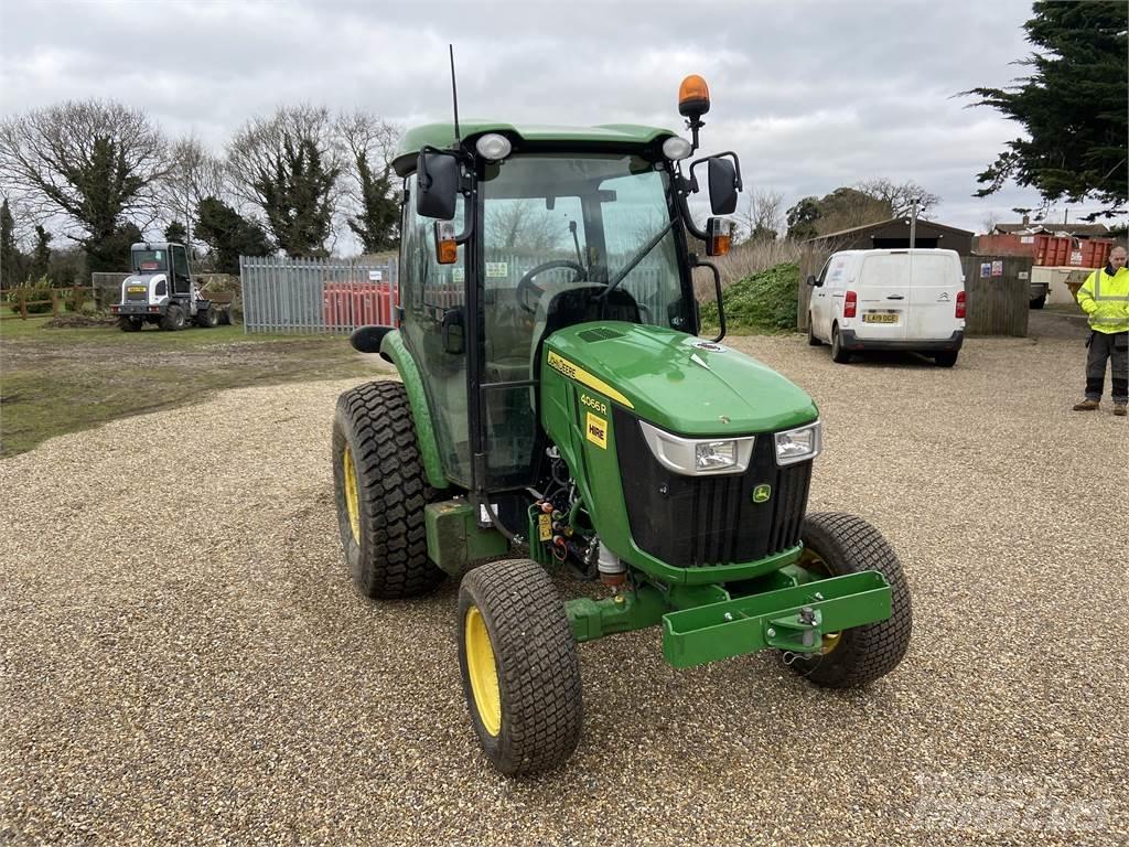 John Deere 4066R 小型曳引機