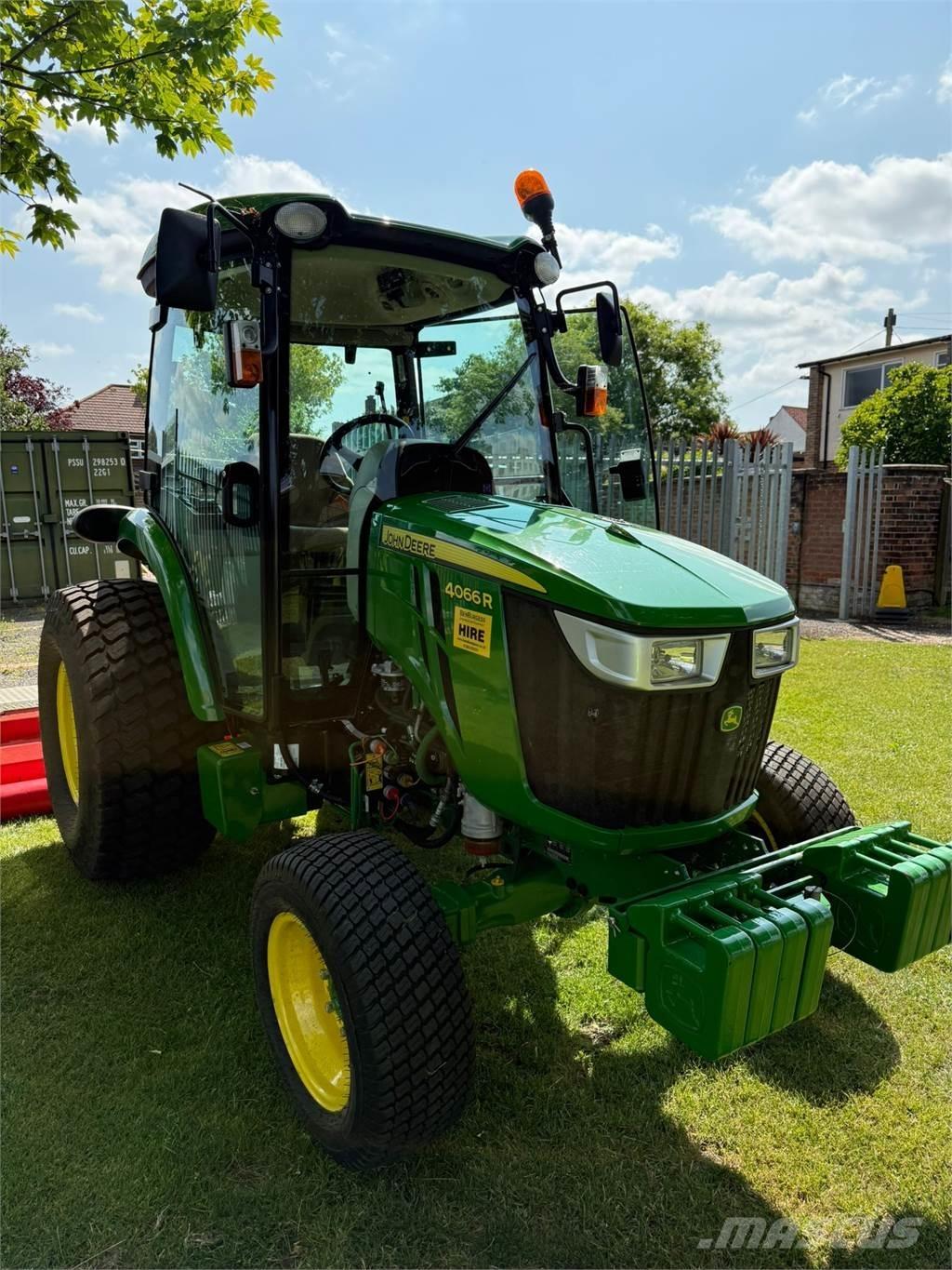 John Deere 4066R 小型曳引機