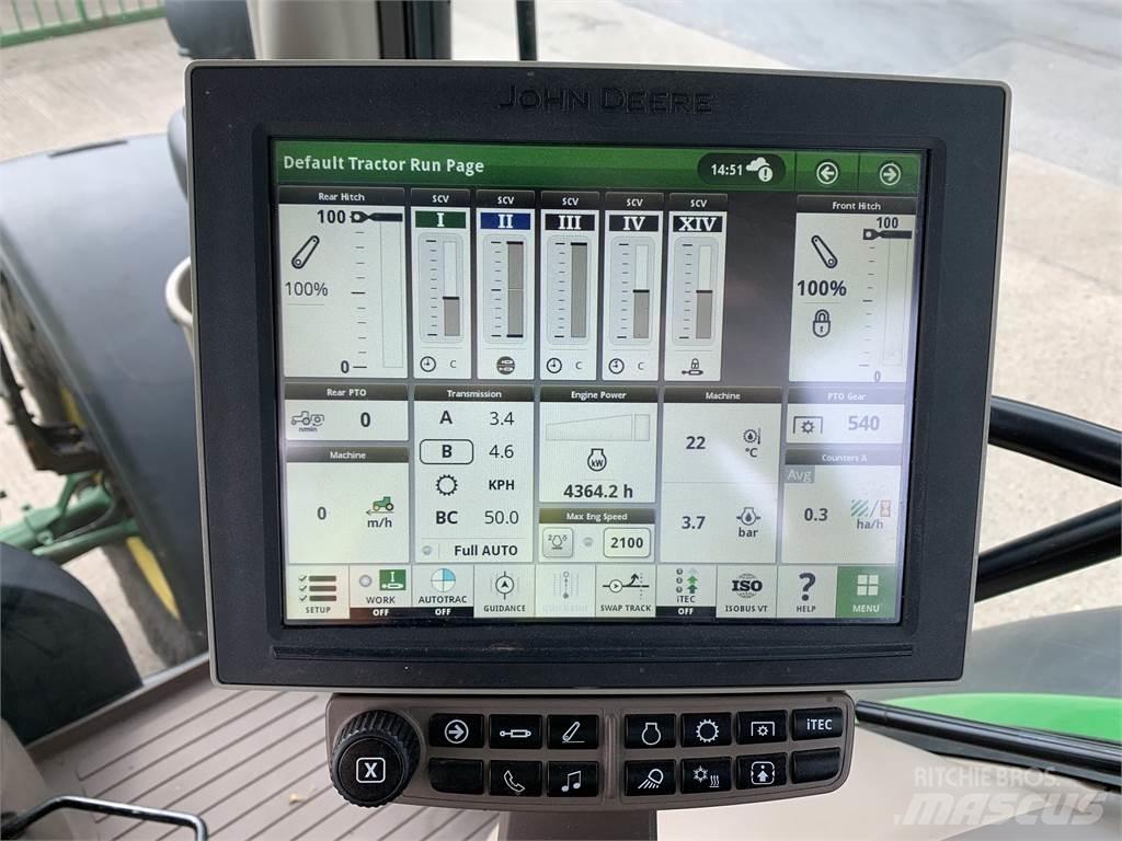 John Deere 6215R 曳引機
