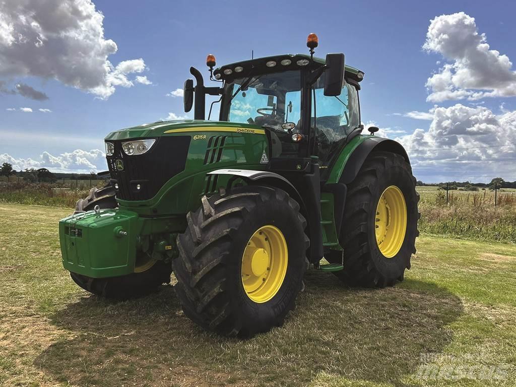 John Deere 6215R 曳引機