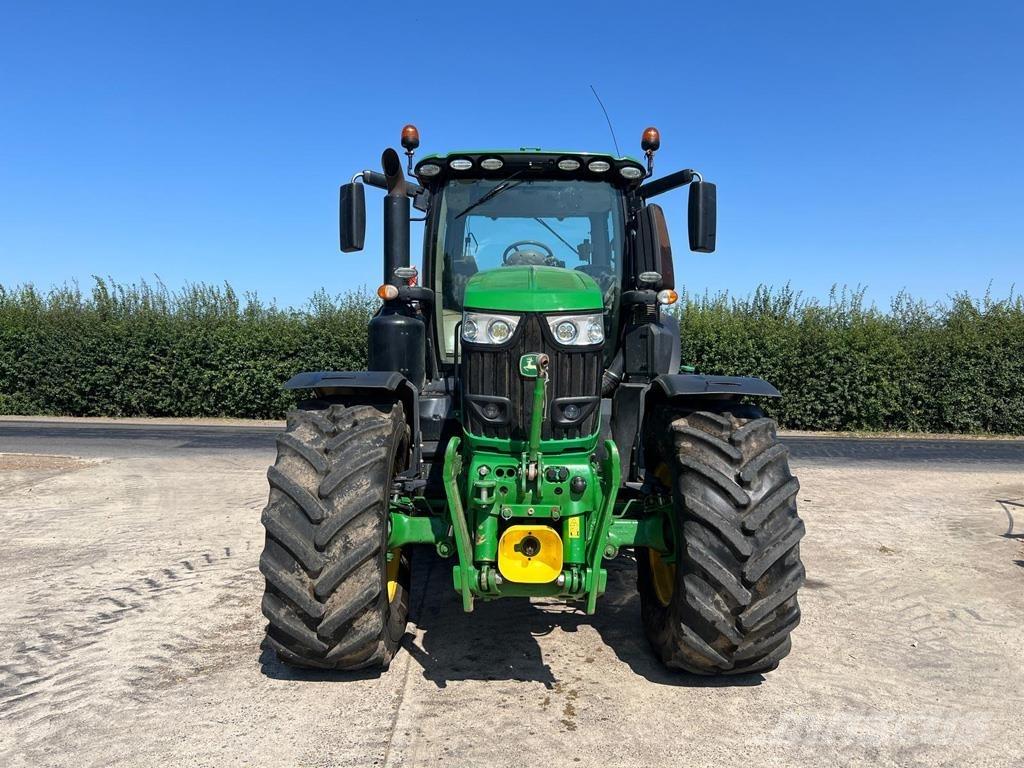 John Deere 6250R 曳引機
