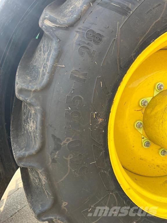 John Deere 6R185 曳引機