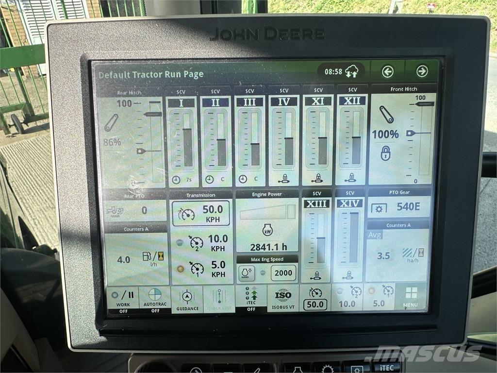 John Deere 6R215 曳引機