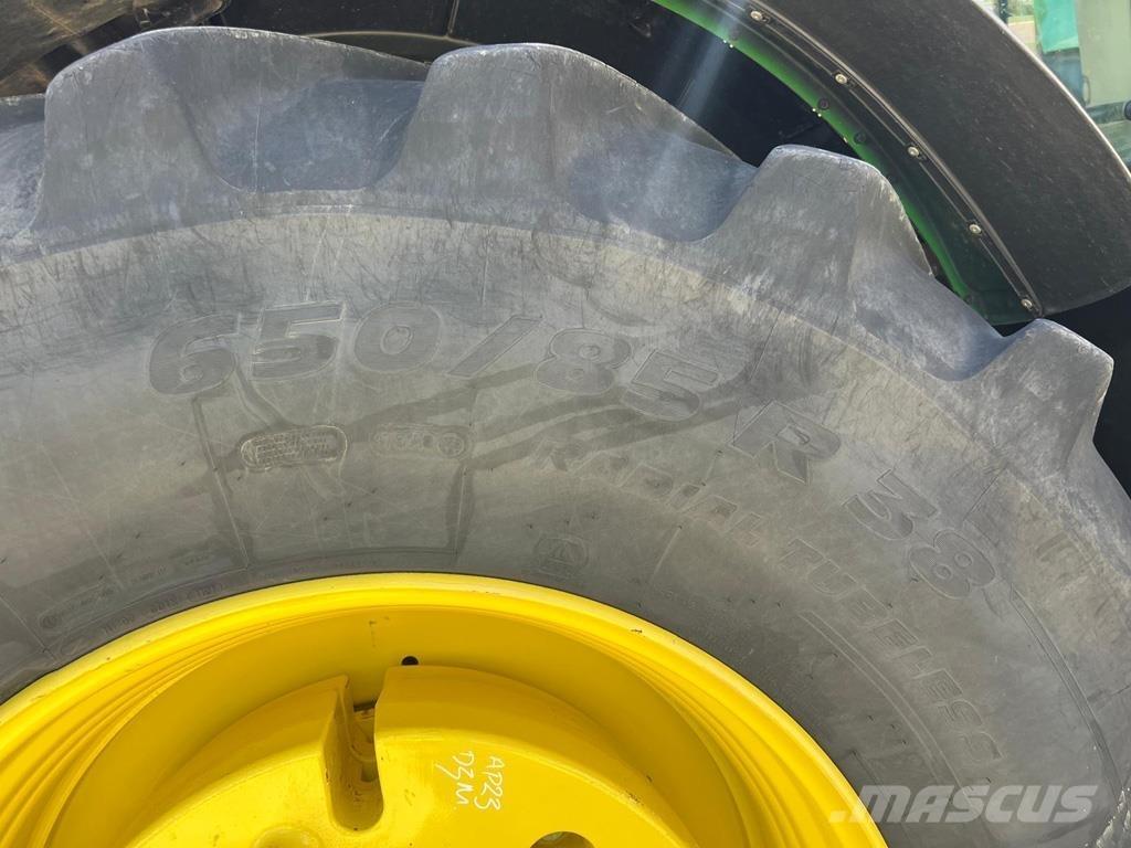 John Deere 6R250 曳引機