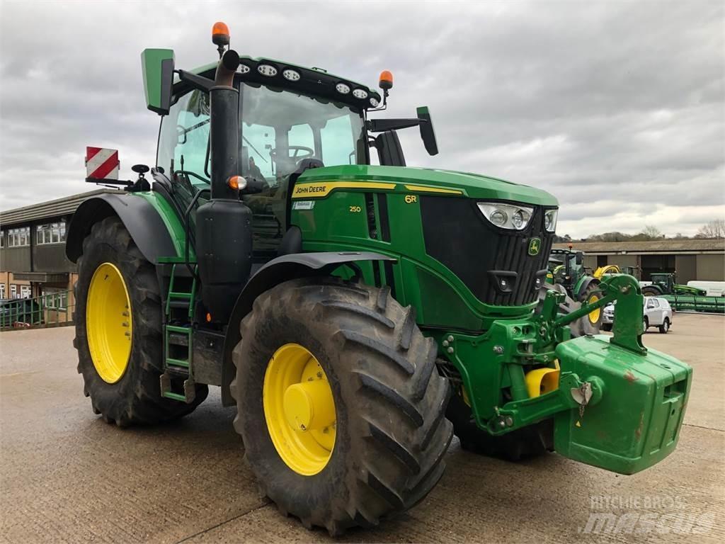 John Deere 6R250 其他農業機械