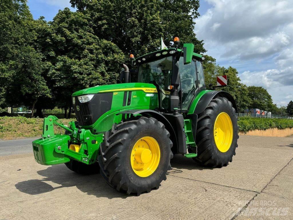 John Deere 6R250 其他農業機械