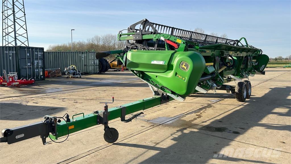 John Deere 730X 聯合收穫機