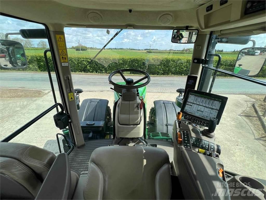 John Deere 7310R 曳引機