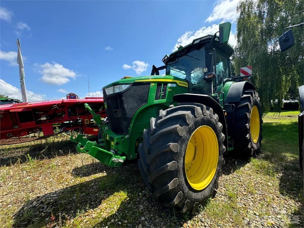 John Deere 7R330 曳引機