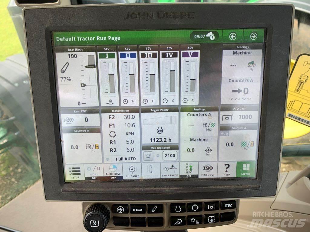 John Deere 8RX410 曳引機