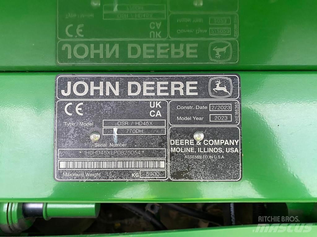 John Deere HD45X 聯合收穫機