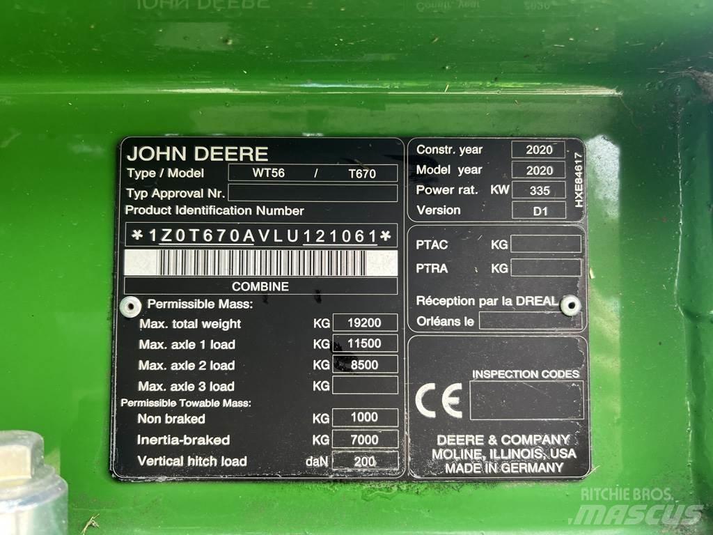 John Deere T670I 聯合收穫機