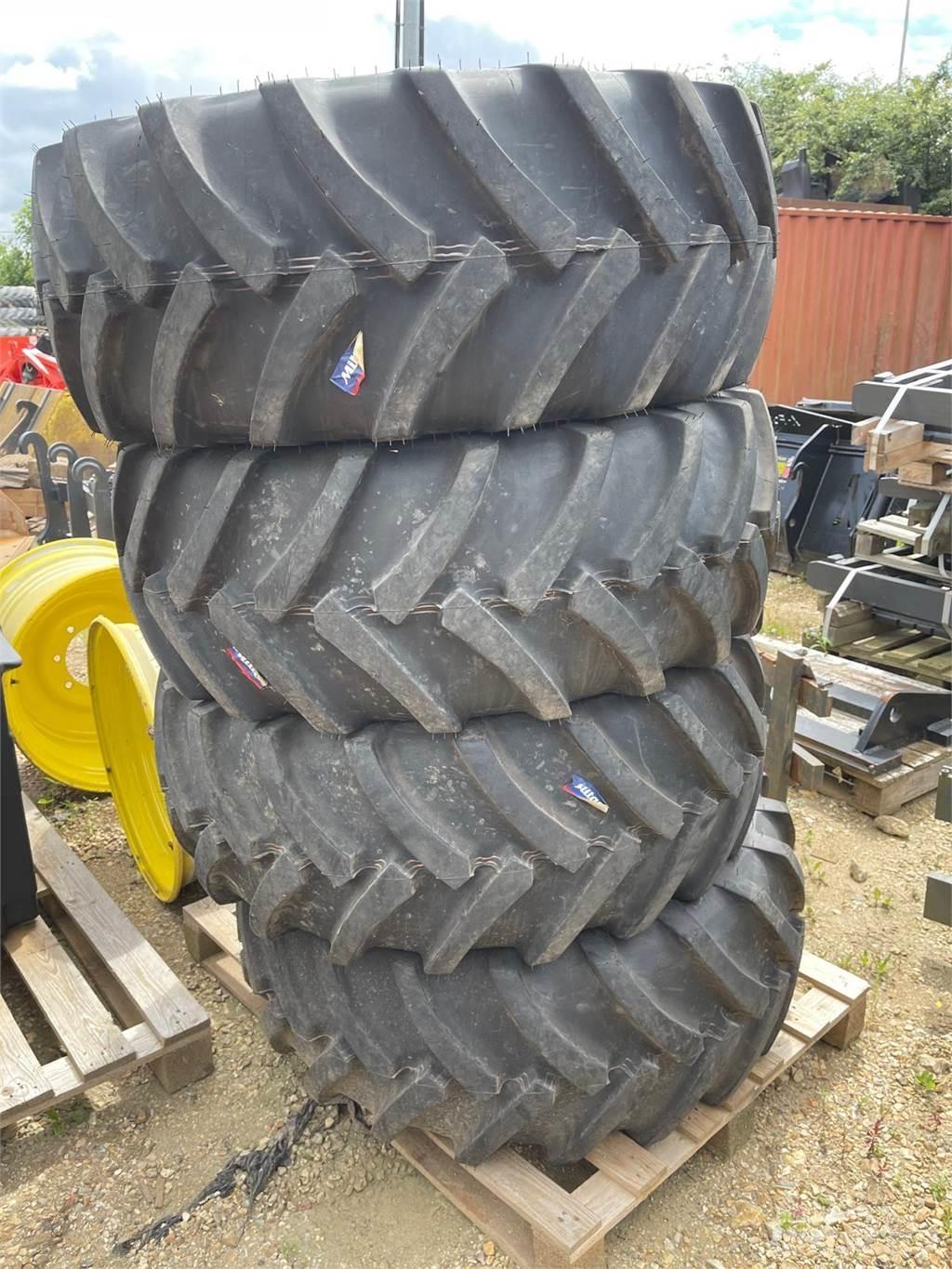 John Deere TYRES 其他農業機械