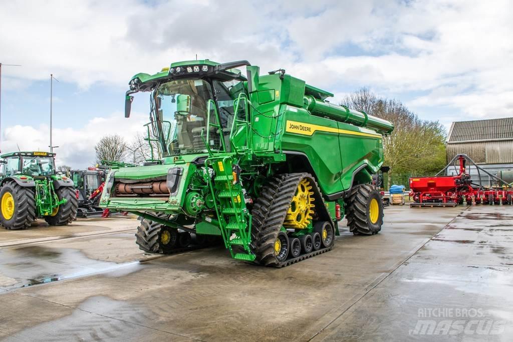 John Deere X91100 聯合收穫機