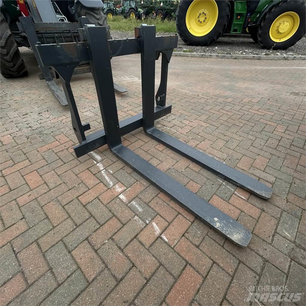 Kramer ATTACHMENT 其他附件和零組件