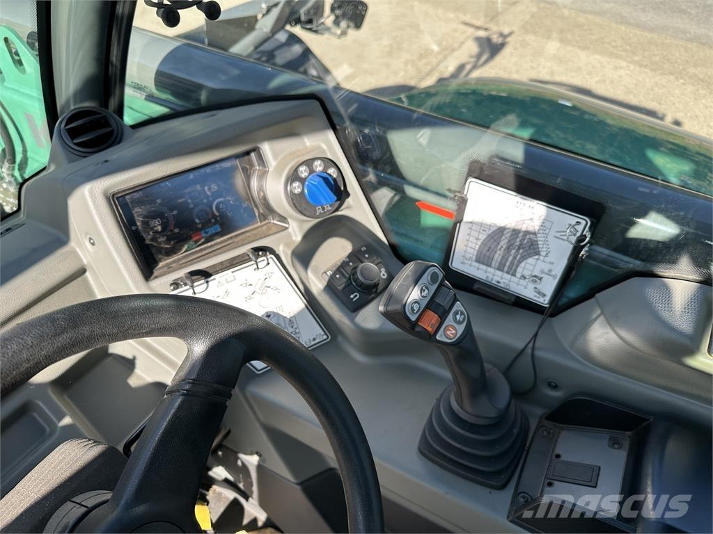Kramer KT3610 農業用伸縮臂裝載機