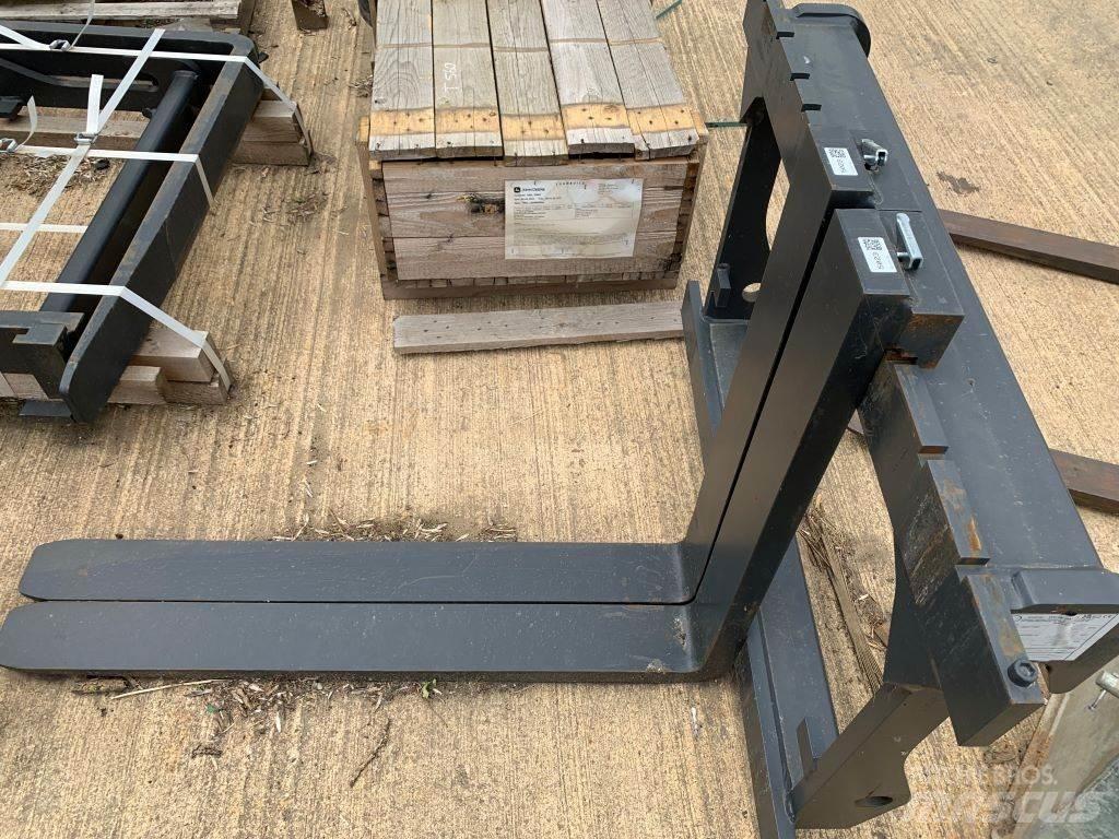 Kramer PALLET 農業用伸縮臂裝載機