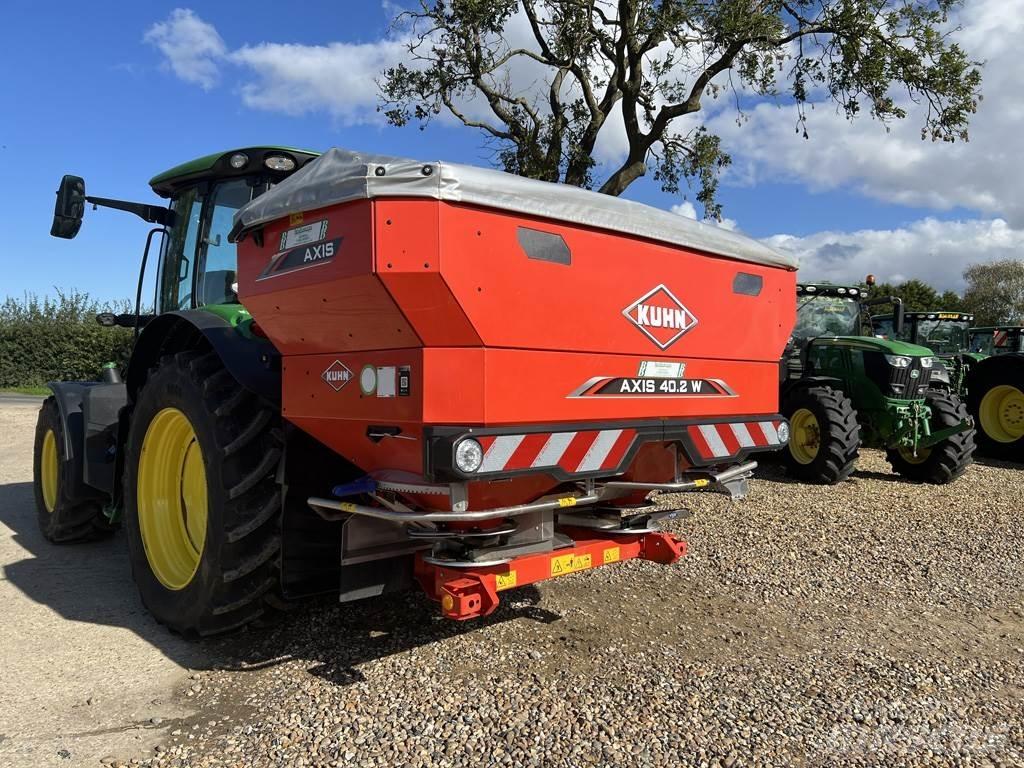 Kuhn 40.2W 礦物撒布機