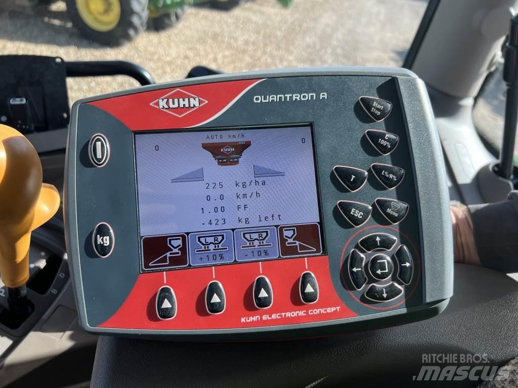 Kuhn 40.2W 礦物撒布機
