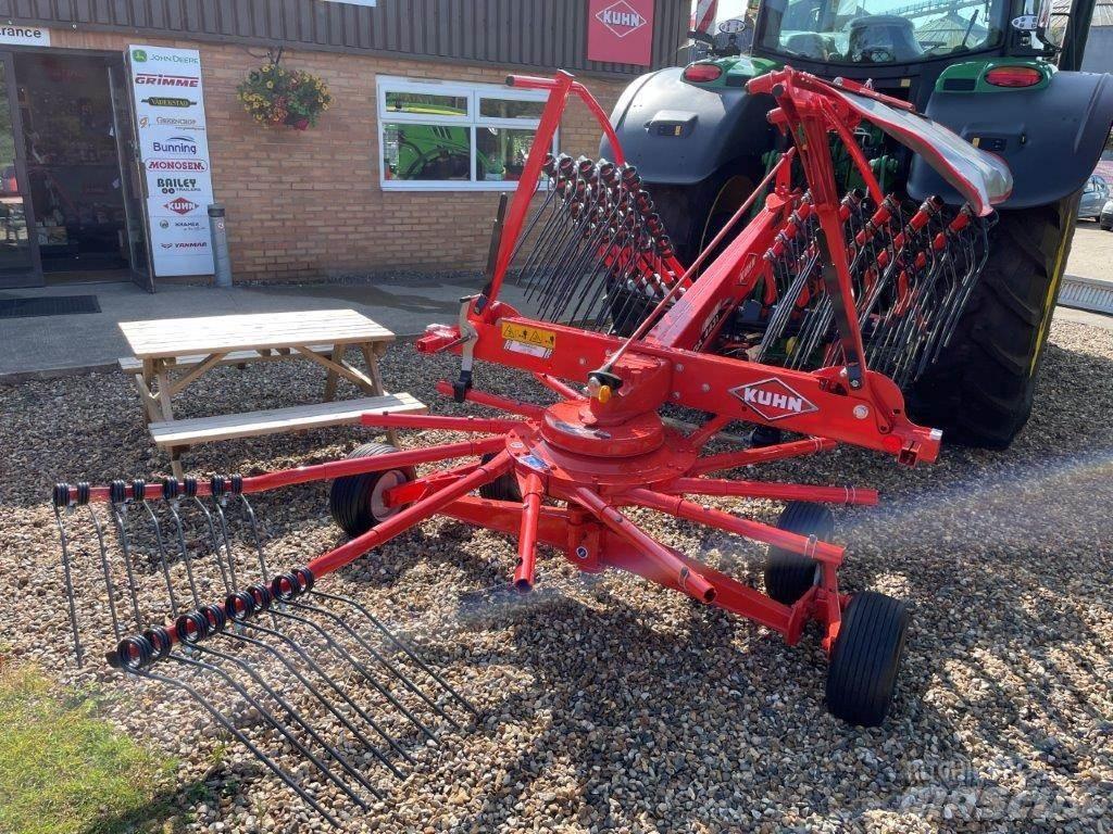 Kuhn GA4431 耙與翻草機