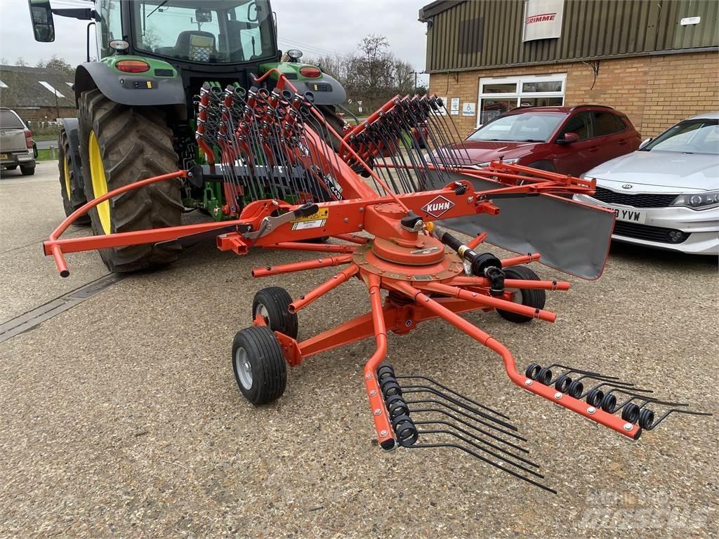 Kuhn GA4431 耙與翻草機