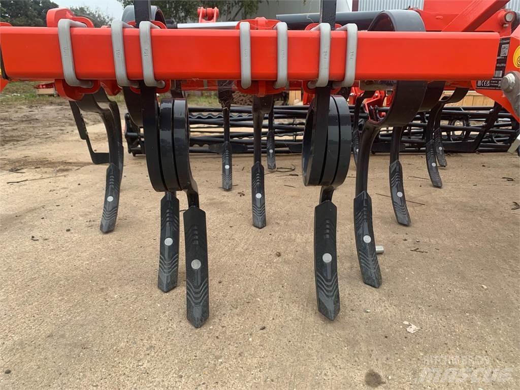 Kuhn TRACK 傳統犁