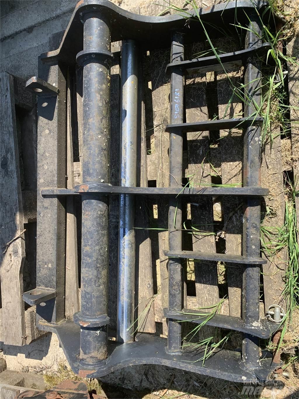 Manitou HEADSTOCK 農業用伸縮臂裝載機
