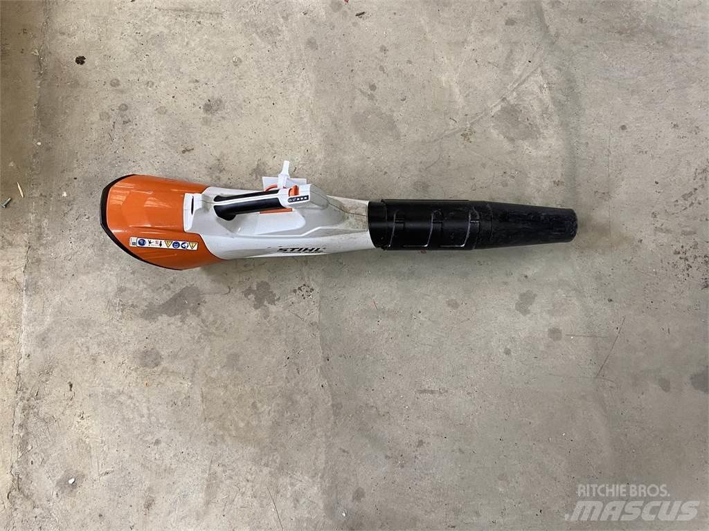 Stihl BGA 100 其他農業機械