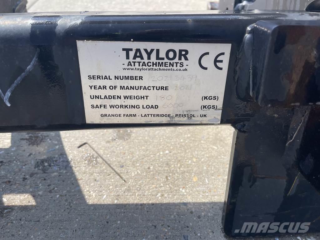 Taylor HEADSTOCK 農業用伸縮臂裝載機