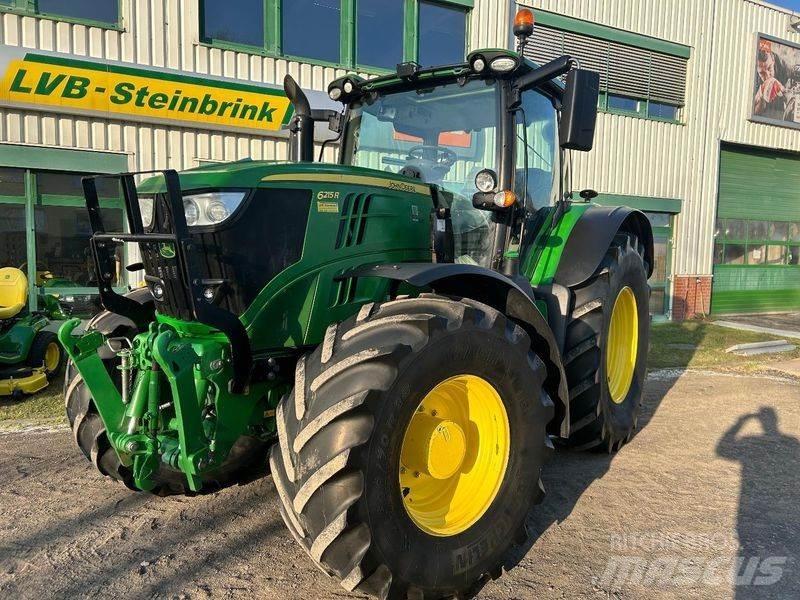 John Deere 6215R 曳引機