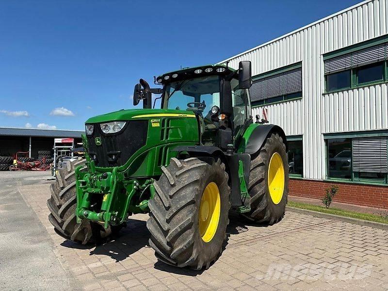 John Deere 6250R 曳引機