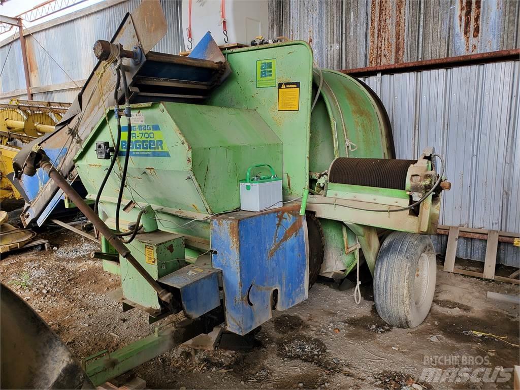 AG-BAG JR-700 牧草收穫機