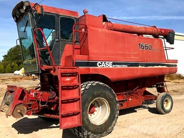 Case IH 1660 聯合收穫機