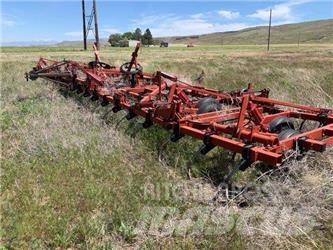 Case IH 4300 田間拖曳